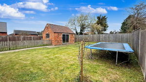 Photo 19- click for photo gallery